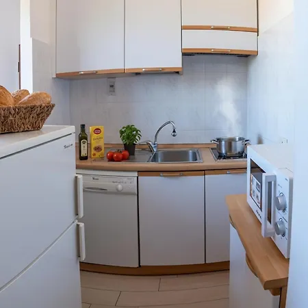 Il Golfo Di Diana Apartament